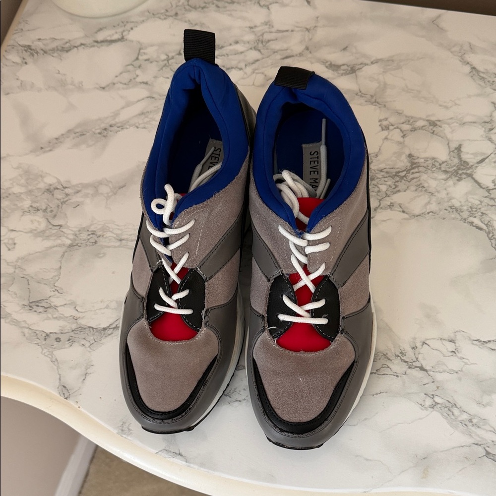 Steve Madden Grey, Blue and Red Women’s Sneakers